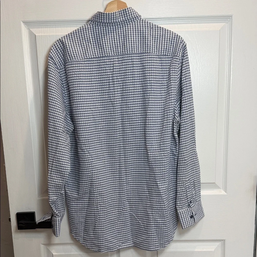 Robert Graham Blue & White Micro-Pattern Long-Sleeve Button-Down Shirt